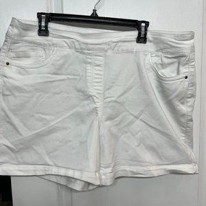 Westbound White Short